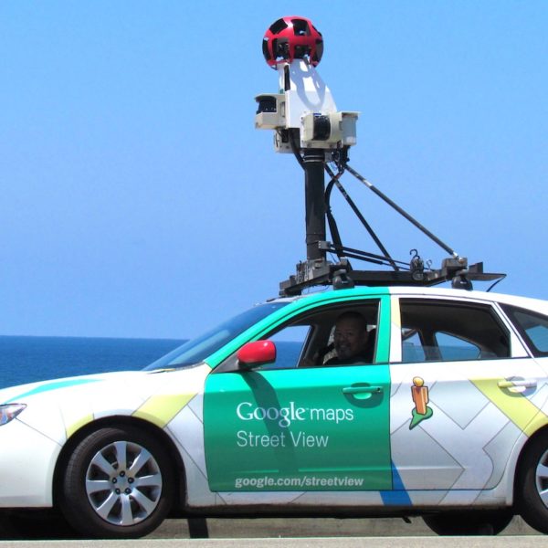 Google、自動運転カーの事故報告をスタート